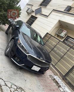 كيا كادينزا